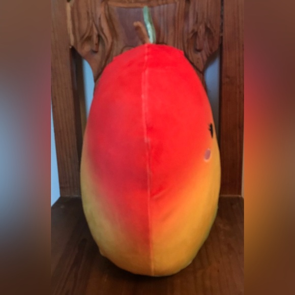 XIMENA wink eye Squishmallow 14” X 16” Mango NWT - Picture 5 of 10